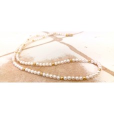 Κολιέ Μαργαριταρένιο με χρυσές μπίλιες και χρυσά κουμπώματα 14Κ (N207)